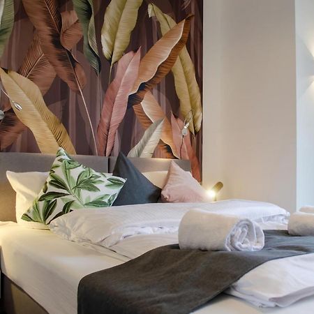 Homely Stay Studio 8 - Relaxed Self-Check-In Room In Munich Exterior photo